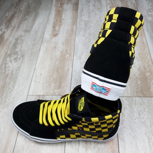 Vans X Where's Waldo SK8-Hi Odlaw - Picture 9 of 15